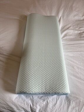 King Size Memory Foam Cervical Pillow